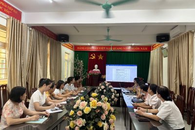 SHCM TẬP HUẤN RA ĐỀ KIỂM TRA 9-8